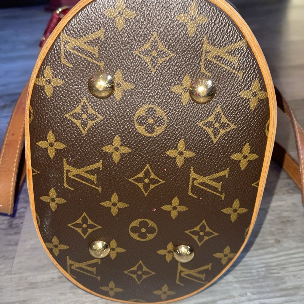 Louis Vuitton limited edition rubis neo bucket monogram crocodile leather - Picture 7 of 17